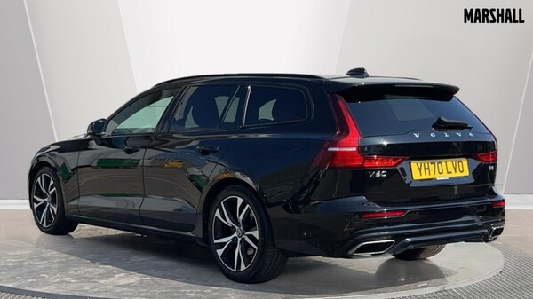 Used Volvo V60 2021 for sale - 76203864: Photo 2