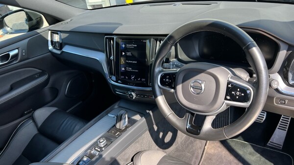 Used Volvo V60 2021 for sale - 76203864: Photo 5