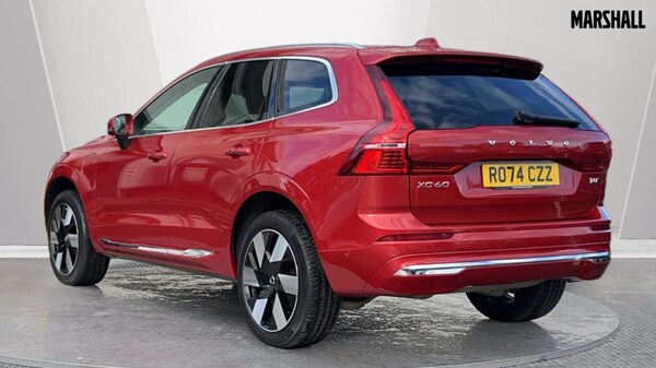 Used Volvo XC60 2024 for sale - 75710042: Photo 2
