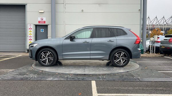 Used Volvo XC60 2022 for sale - 76130495: Photo 8