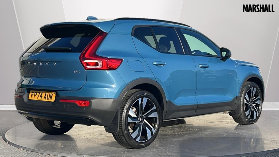 Used Volvo XC40 2024 for sale - 77232123: Photo 7