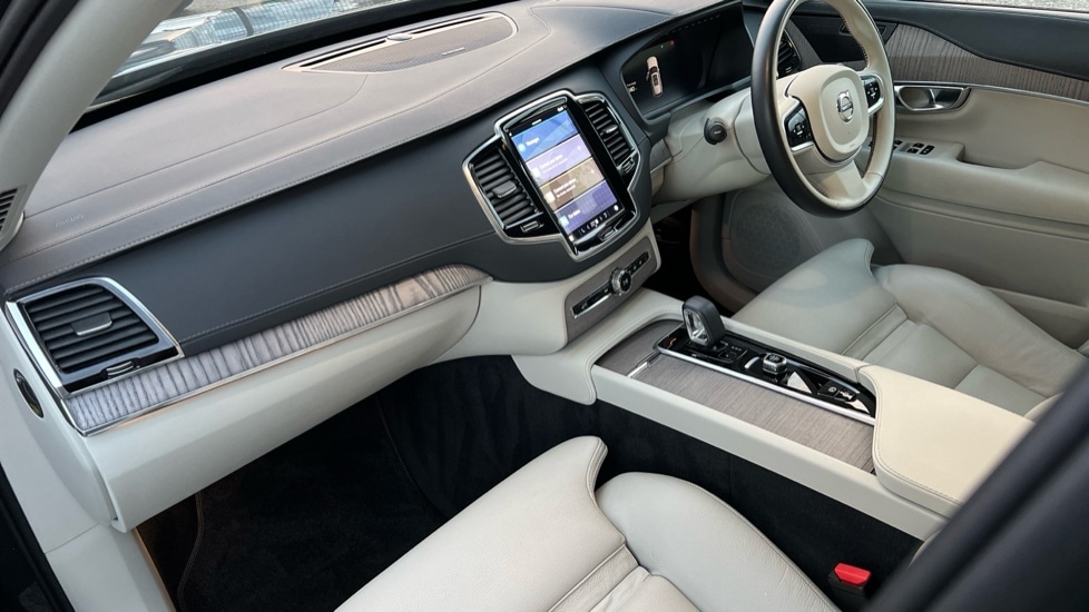 Used Volvo XC90 2023 for sale - 76817642: Photo 4