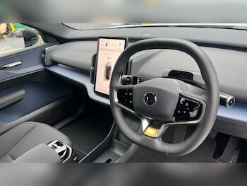 Used Volvo EX30 2024 for sale - 77576374: Photo