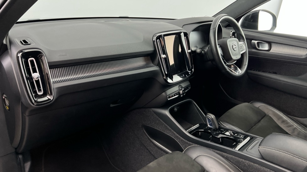 Used Volvo XC40 2021 for sale - 77442531: Photo 6