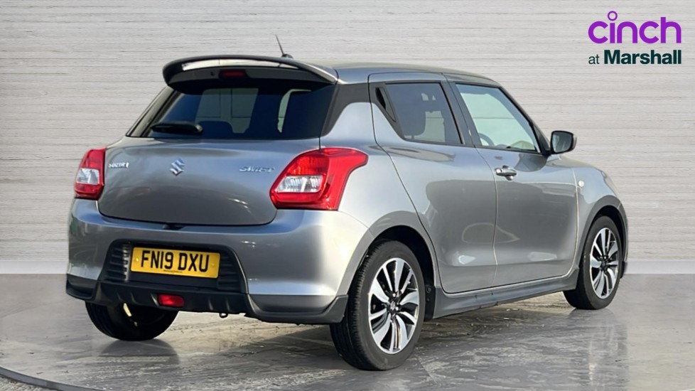 Used Suzuki Swift 2019 for sale - 77614373: Photo 3
