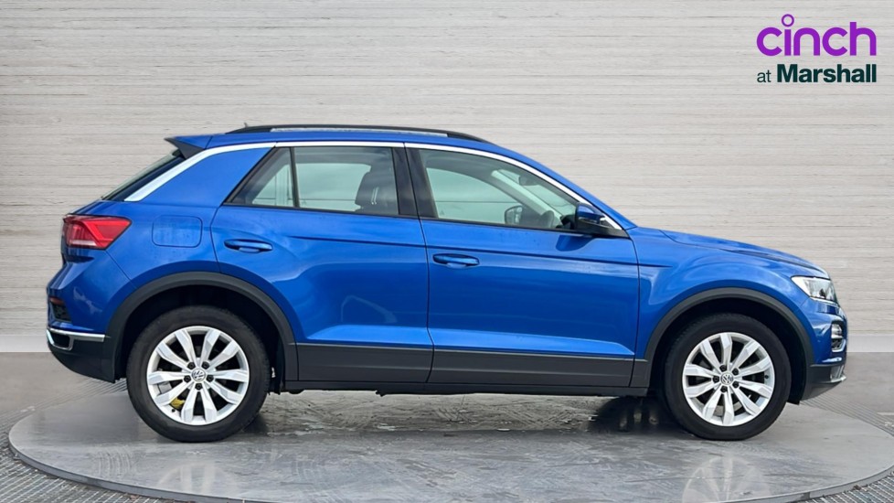Used Volkswagen T-Roc 2019 for sale - 77381007: Photo 2