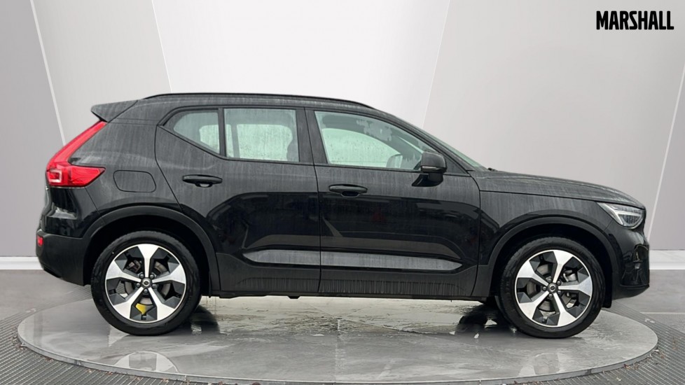 Used Volvo XC40 2025 for sale - 76977852: Photo 3