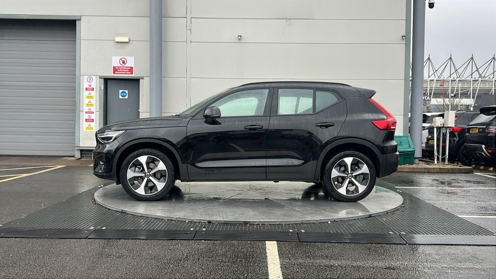 Used Volvo XC40 2025 for sale - 76977852: Photo 8