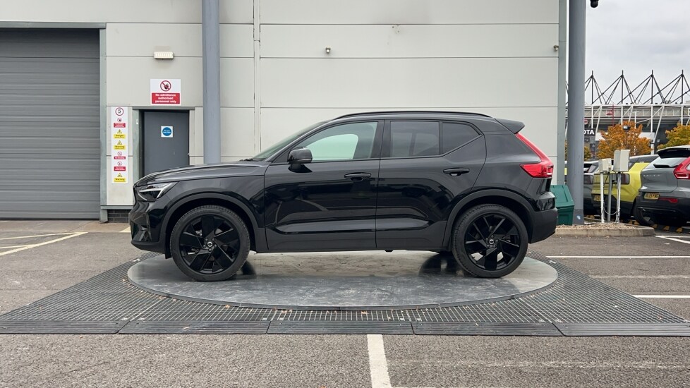 Used Volvo XC40 2025 for sale - 76487265: Photo 8