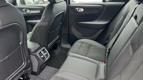 Used Volvo XC40 2025 for sale - 76124662: Photo 10