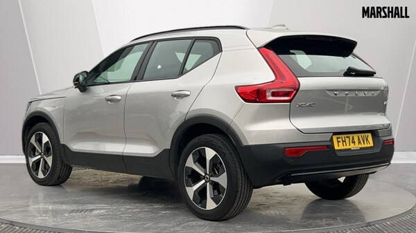 Used Volvo XC40 2025 for sale - 76124662: Photo 2