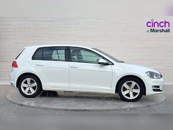 Used Volkswagen Golf 2016 for sale - 77353780: Photo