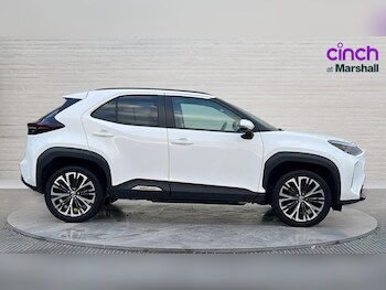 Used Toyota Yaris Cross 2023 for sale - 77393497: Photo