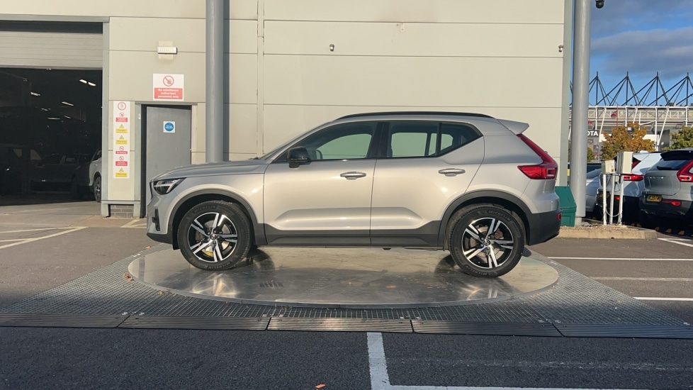Used Volvo XC40 2023 for sale - 76971219: Photo 8