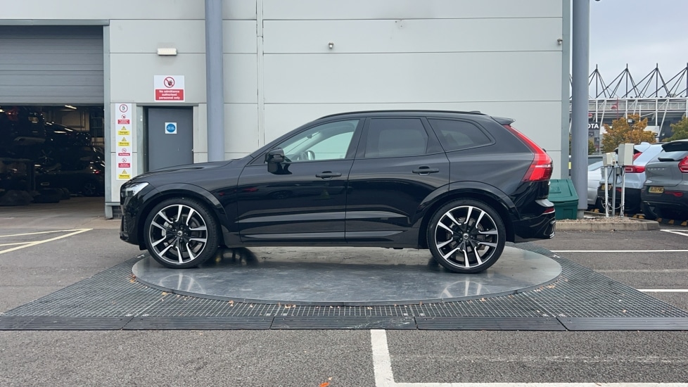 Used Volvo XC60 2025 for sale - 77178054: Photo 8