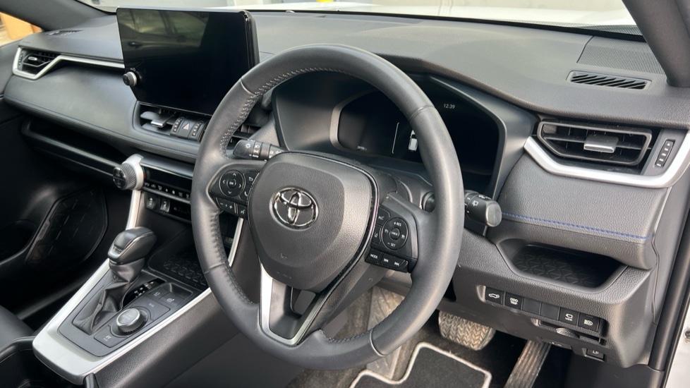 Used Toyota RAV4 2023 for sale - 76869643: Photo 9