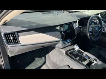 Used Volvo V90 2025 for sale - 75108331: Photo