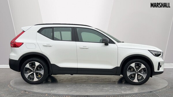 Used Volvo XC40 2025 for sale - 76008260: Photo 3