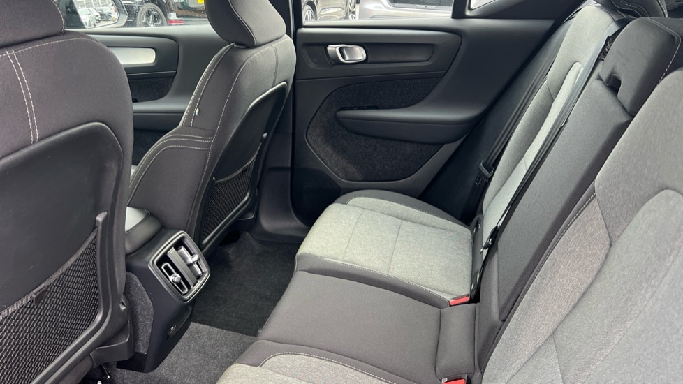 Used Volvo XC40 2024 for sale - 76921763: Photo 10