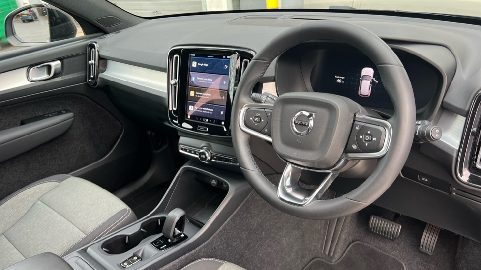 Used Volvo XC40 2024 for sale - 76921763: Photo 5