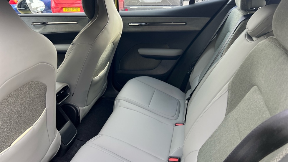 Used Volvo EX30 2025 for sale - 76871883: Photo 10