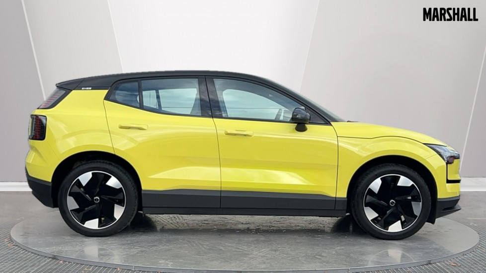 Used Volvo EX30 2025 for sale - 76871883: Photo 3