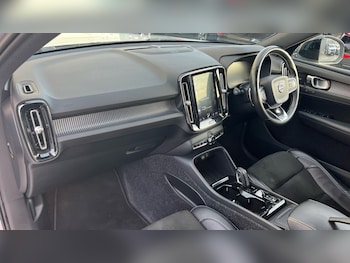 Used Volvo XC40 2018 for sale - 76519362: Photo