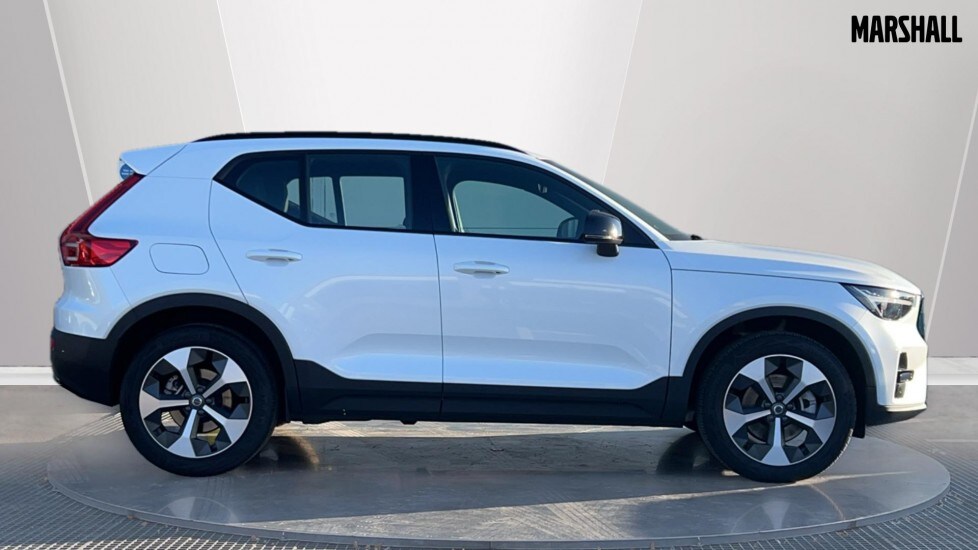 Used Volvo XC40 2025 for sale - 76172325: Photo 3