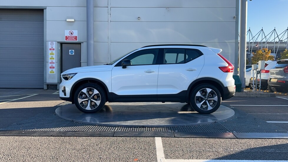 Used Volvo XC40 2025 for sale - 76172325: Photo 8