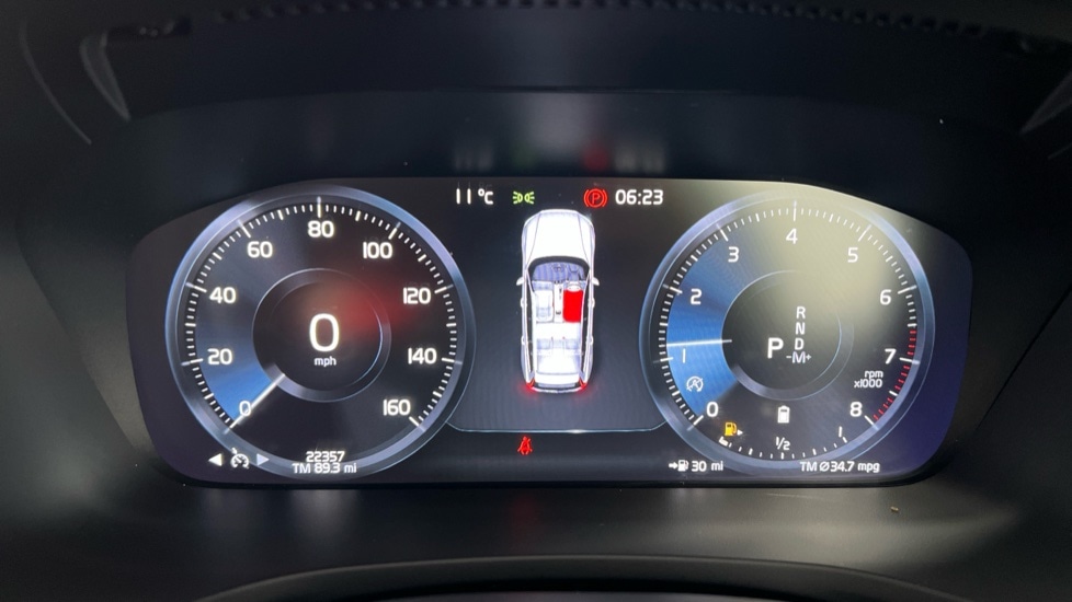 Used Volvo V60 2022 for sale - 77640696: Photo 9