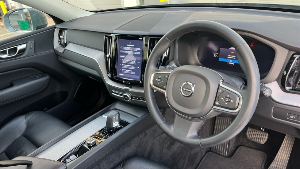 Used Volvo XC60 2022 for sale - 76873564: Photo 5