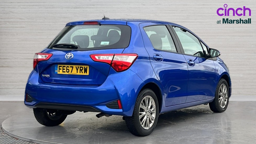 Used Toyota Yaris 2017 for sale - 76873633: Photo 3