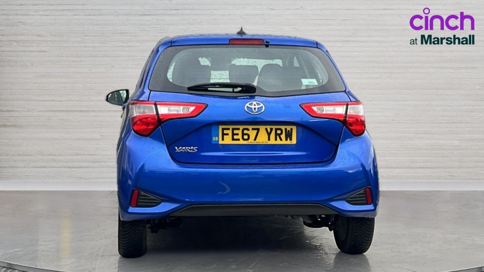 Used Toyota Yaris 2017 for sale - 76873633: Photo 4