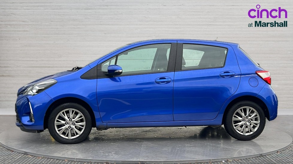 Used Toyota Yaris 2017 for sale - 76873633: Photo 6