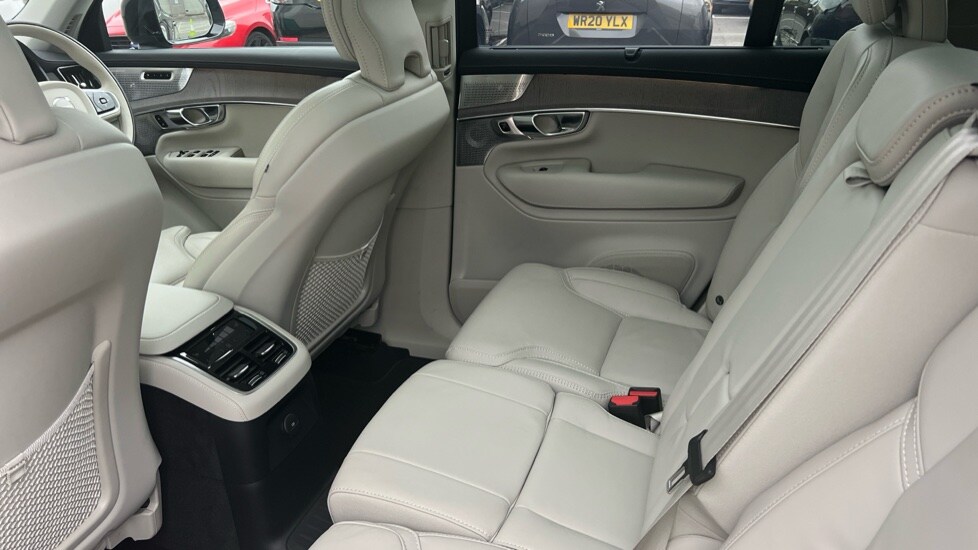 Used Volvo XC90 2025 for sale - 76514715: Photo 10