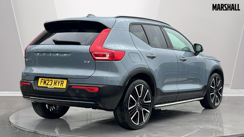 Used Volvo XC40 2023 for sale - 77708298: Photo 2