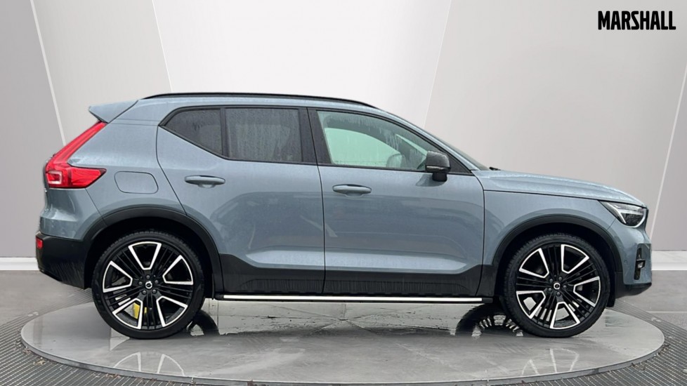 Used Volvo XC40 2023 for sale - 77708298: Photo 3