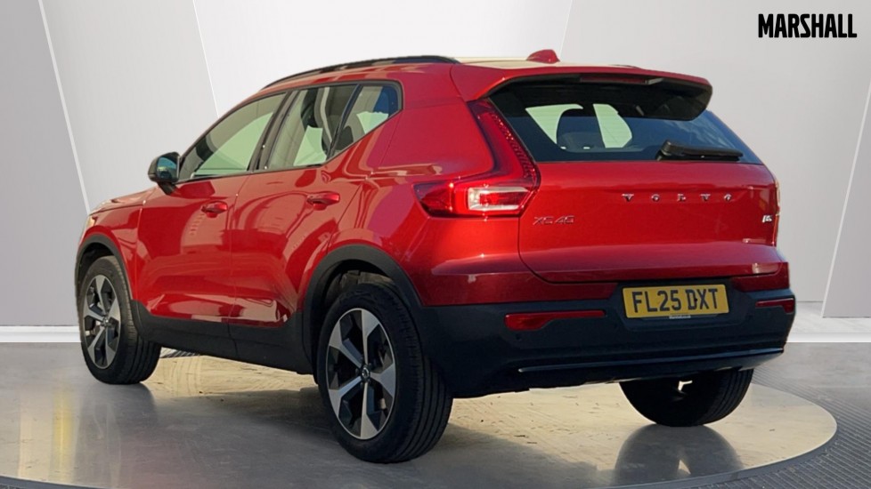 Used Volvo XC40 2025 for sale - 76871412: Photo 2