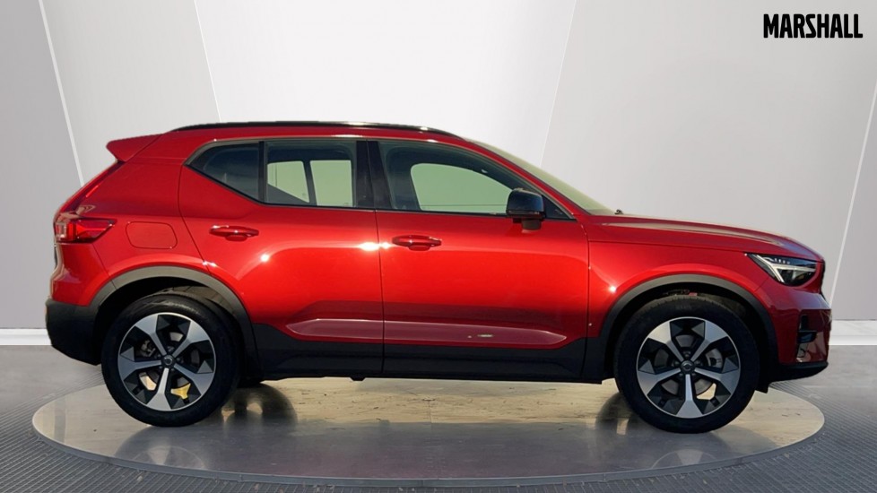 Used Volvo XC40 2025 for sale - 76871412: Photo 3