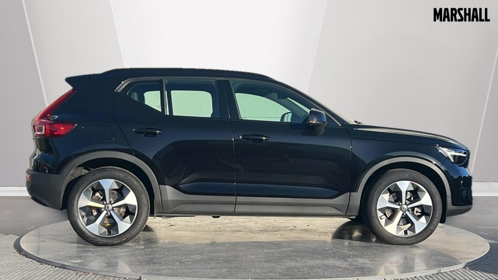 Used Volvo XC40 2025 for sale - 76872787: Photo 3