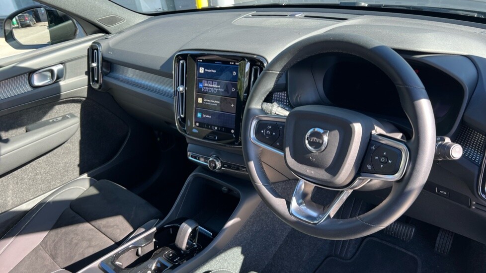 Used Volvo XC40 2024 for sale - 76007968: Photo 5