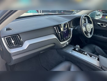 Used Volvo XC60 2022 for sale - 76514847: Photo