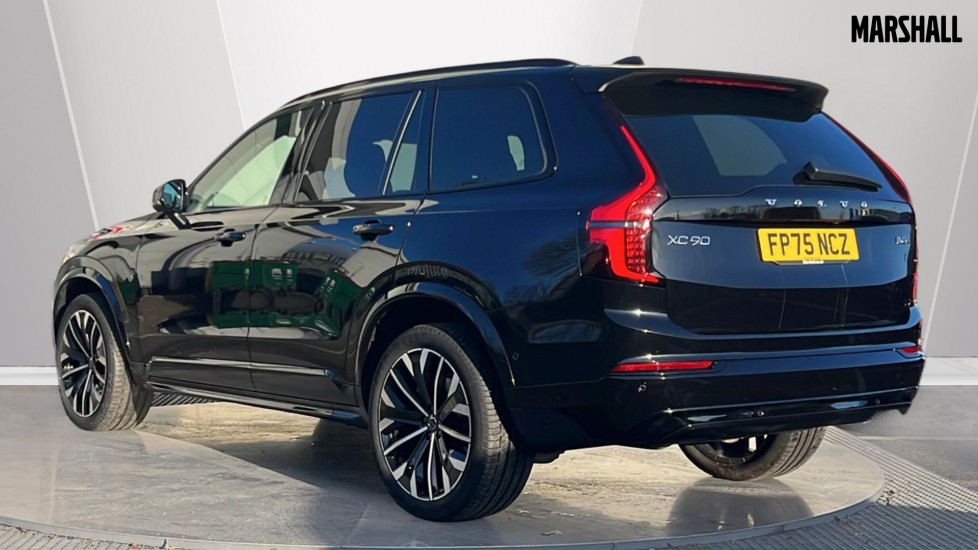 Used Volvo XC90 2025 for sale - 77552256: Photo 2