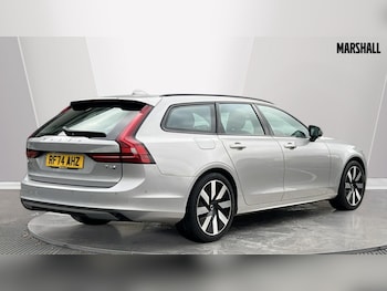 Used Volvo V90 2025 for sale - 77333235: Photo