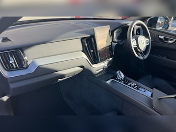 Used Volvo XC60 2025 for sale - 77075718: Photo