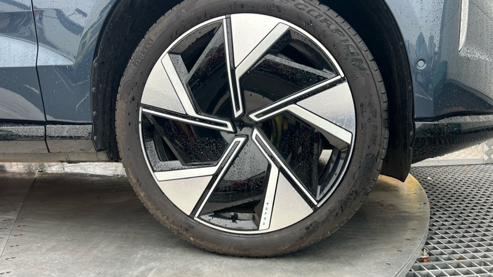 Used Volvo EX90 2025 for sale - 77393473: Photo 9