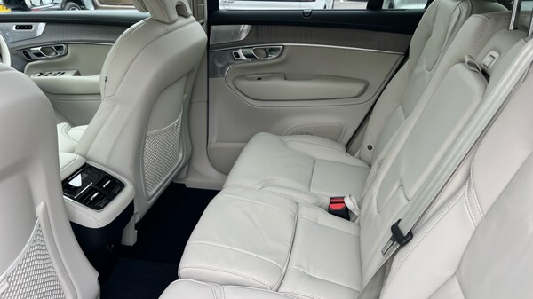 Used Volvo XC90 2025 for sale - 76140459: Photo 10