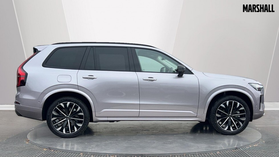 Used Volvo XC90 2025 for sale - 76140459: Photo 3