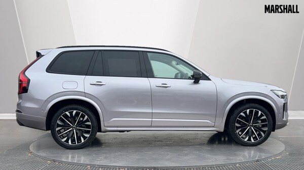 Used Volvo XC90 2025 for sale - 76140459: Photo 3