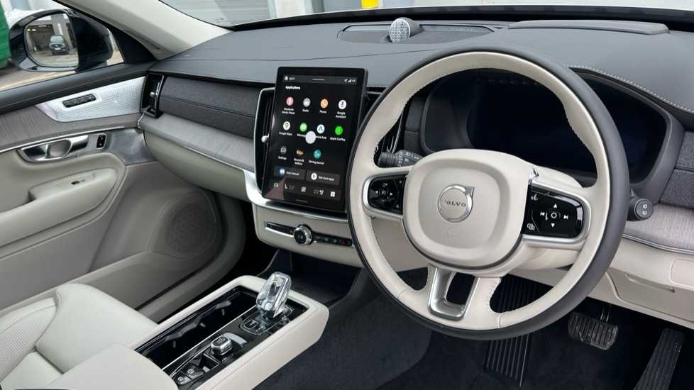 Used Volvo XC90 2025 for sale - 76140459: Photo 5